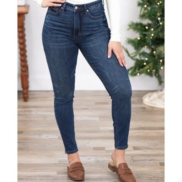 Judy Blue Classic Indigo Skinny Jeans - Picture 1 of 8